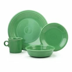 Fiesta® 16-Piece Classic Dinnerware Set | Meadow