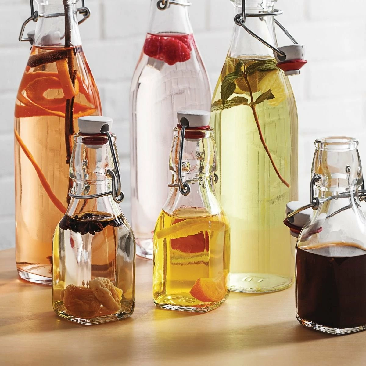 Bormioli Rocco 4.25oz Swing Top Bottle 4 Bormioli Rocco 4.25oz Swing Top Bottle - Image 2