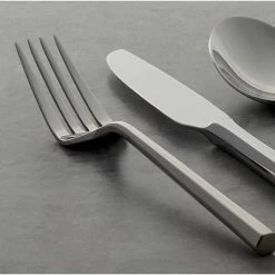 Oneida 18/10 Stainless Steel 20-Piece Flatware Set | Diameter 9 Oneida 18/10 Stainless Steel 20-Piece Flatware Set | Diameter -Dinnerware Sales 51lqazkzzms. ac sl1200