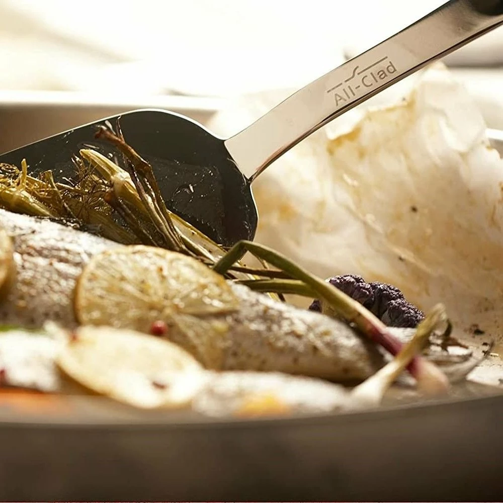 All-Clad Professional Cook & Serve Pie Server 4 All-Clad Professional Cook & Serve Pie Server - Image 2