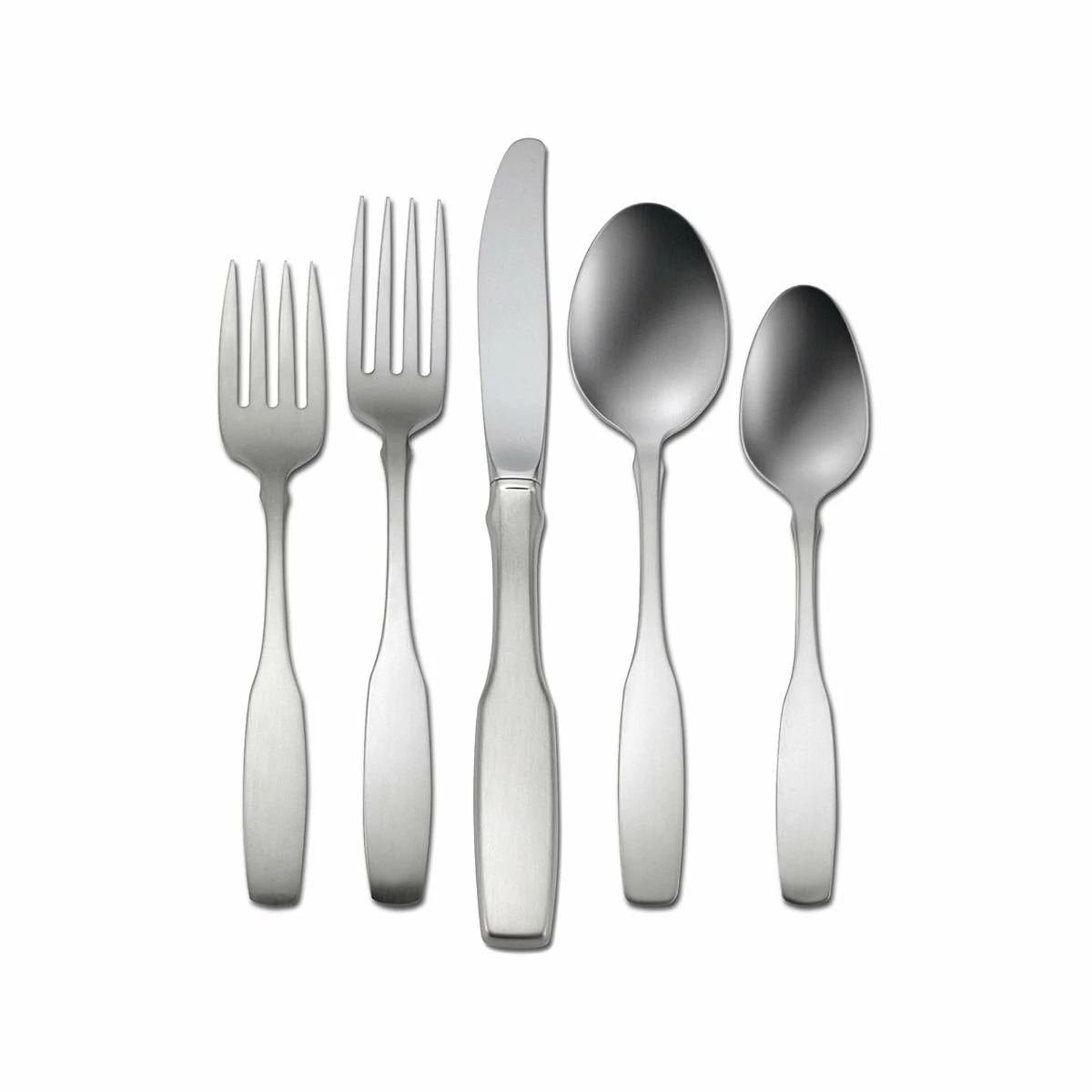 Oneida 18/10 Stainless Steel 5-Piece Flatware Set | Paul Revere 3 Oneida 18/10 Stainless Steel 5-Piece Flatware Set | Paul Revere