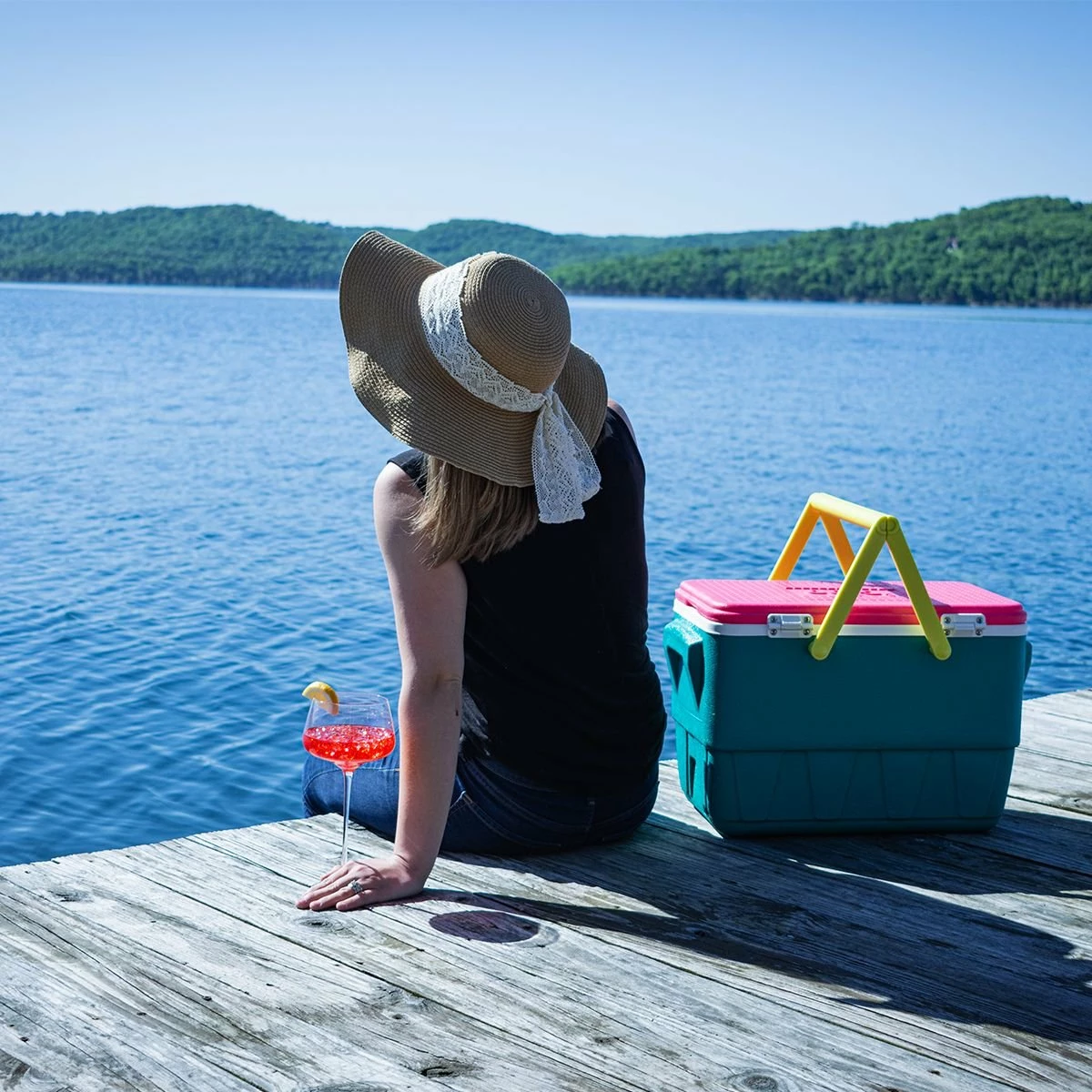 Viski® Angled Crystal Amaro Spritz Glasses 7 Viski® Angled Crystal Amaro Spritz Glasses - Image 5