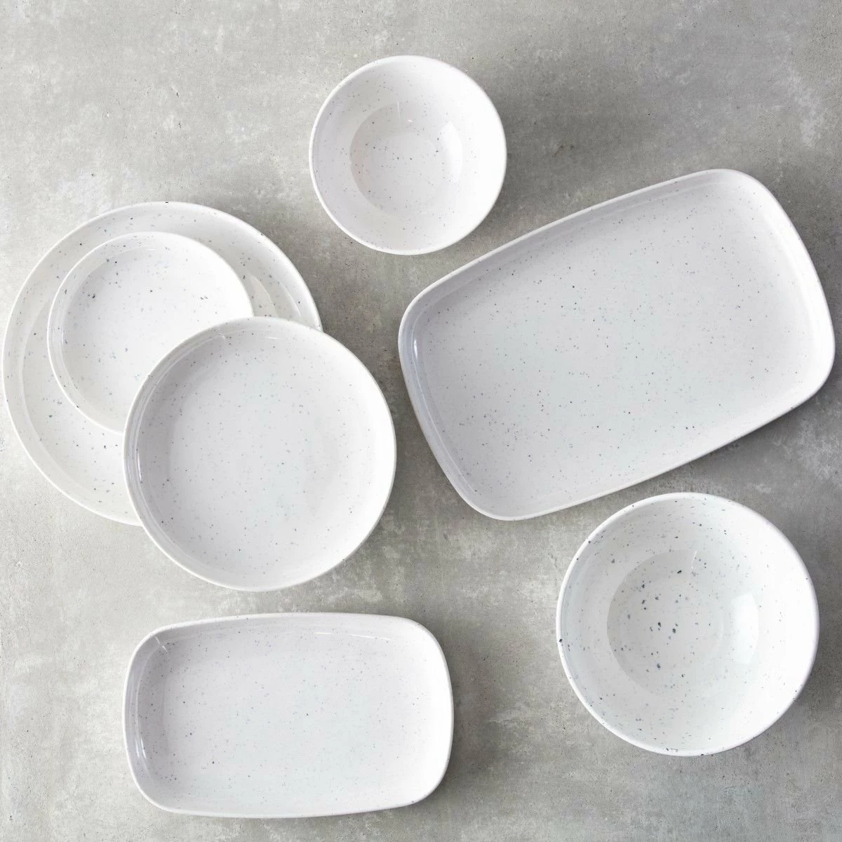 Fortessa Camp Melamine Coupe 11" Round Plate | White 4 Fortessa Camp Melamine Coupe 11" Round Plate | White - Image 2