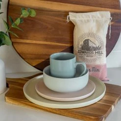 Everything Kitchens Modern Flat 16-Piece Dinnerware Set | Beige, Soft Pink, Stone Gray, Dusty Blue -Dinnerware Sales ek modern flat lifestyle squares 0000 ek modern flat lifestyle shoot 2406 1