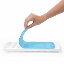 OXO Good Grips No-Spill Ice Cube Tray -Dinnerware Sales gg 1132080 4