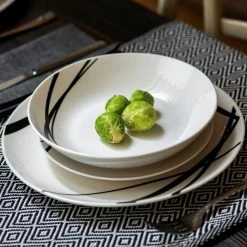 Tognana Metropolis Collection 18-piece Dinnerware Set | Graphic -Dinnerware Sales graphic3