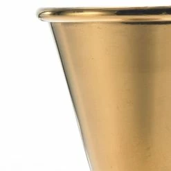 Mercer Barfly 0.5oz X 0.75oz Japanese Style Jigger | Gold Plated 7 Mercer Barfly 0.5oz X 0.75oz Japanese Style Jigger | Gold Plated -Dinnerware Sales m37000gd barfly gold plated jigger 0.5oz 0.75oz closeup
