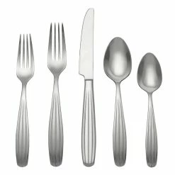 Reed & Barton 20-Piece Flatware Set | Reed