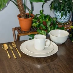 Everything Kitchens Modern Colorful Neutrals - Rippled 6" Bowls (Set Of 4) - Matte | Ivory -Dinnerware Sales rippled lifestyle squares 0001 ek modern ripple lifestyles 3069 4